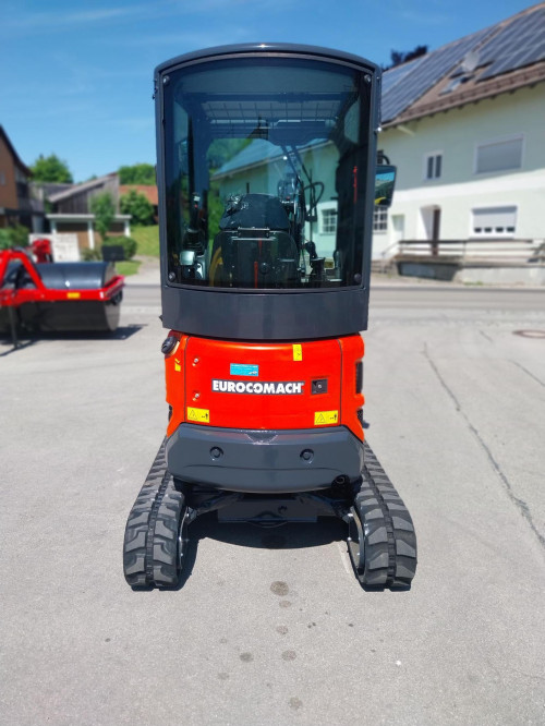 Minibagger Eurocomach 18 ZT mit Powertilt