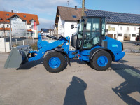 Radlader Cat 907H